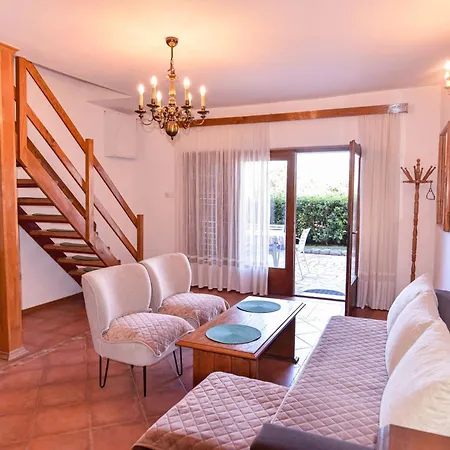 Apartament By The Sea Klenovica, Novi Vinodolski - 23785 *