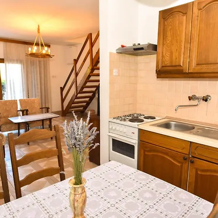 Apartamento By The Sea Klenovica, Novi Vinodolski - 23785 *